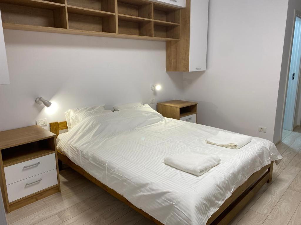 New Apartment Situat Pe Stefan Cel Mare, La 5 Min De Obor Bukarest Kültér fotó